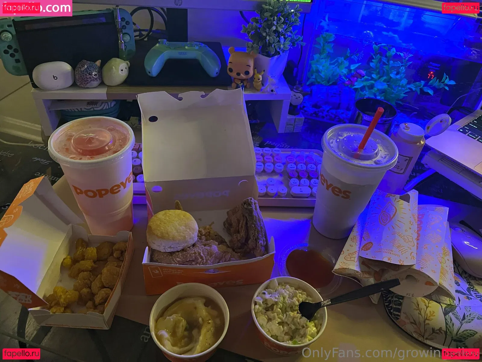 growingellex Onlyfans Photo Gallery 