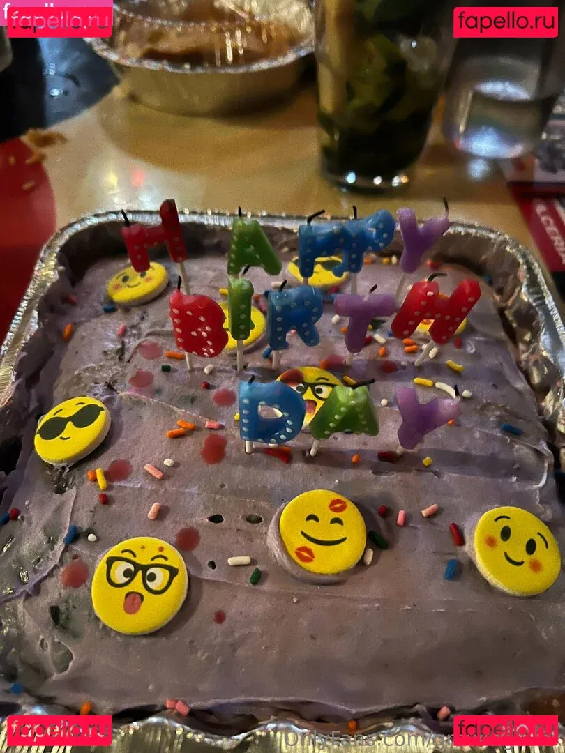 growingellex Onlyfans Photo Gallery 