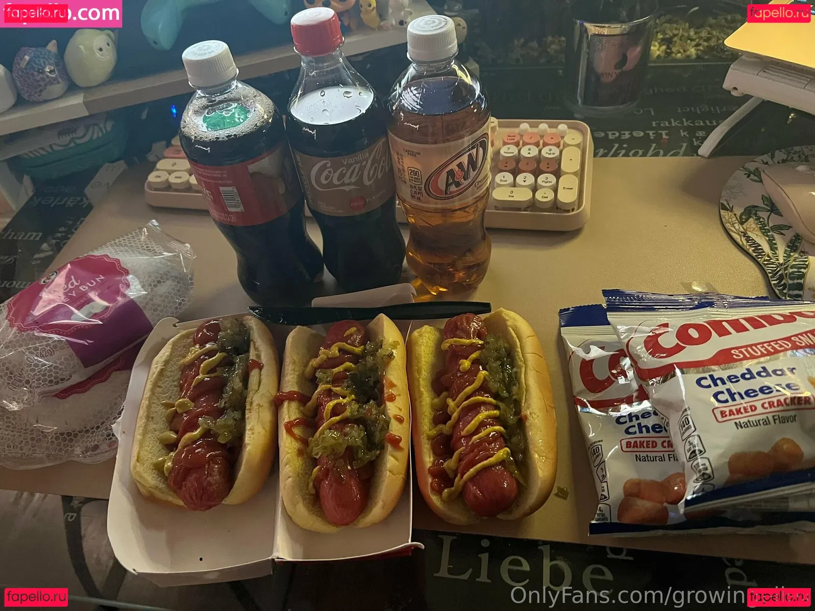 growingellex Onlyfans Photo Gallery 