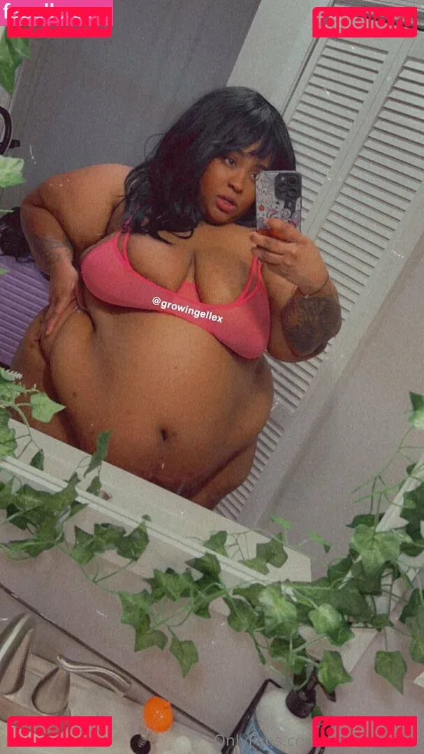growingellex Onlyfans Photo Gallery 