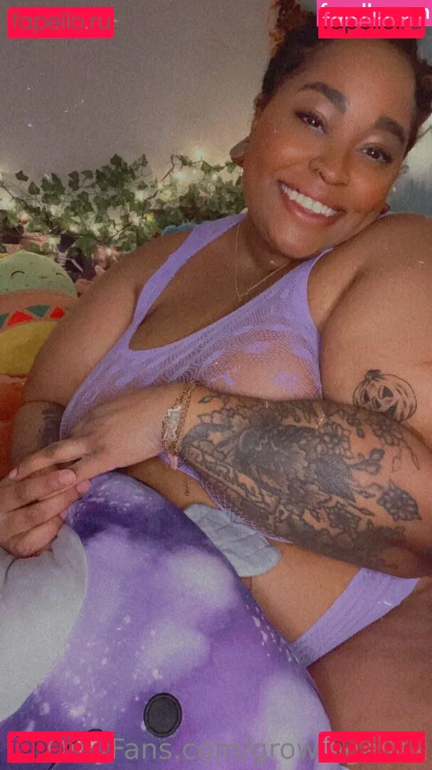 growingellex Onlyfans Photo Gallery 