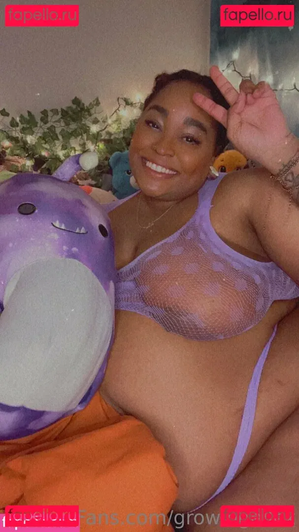 growingellex Onlyfans Photo Gallery 