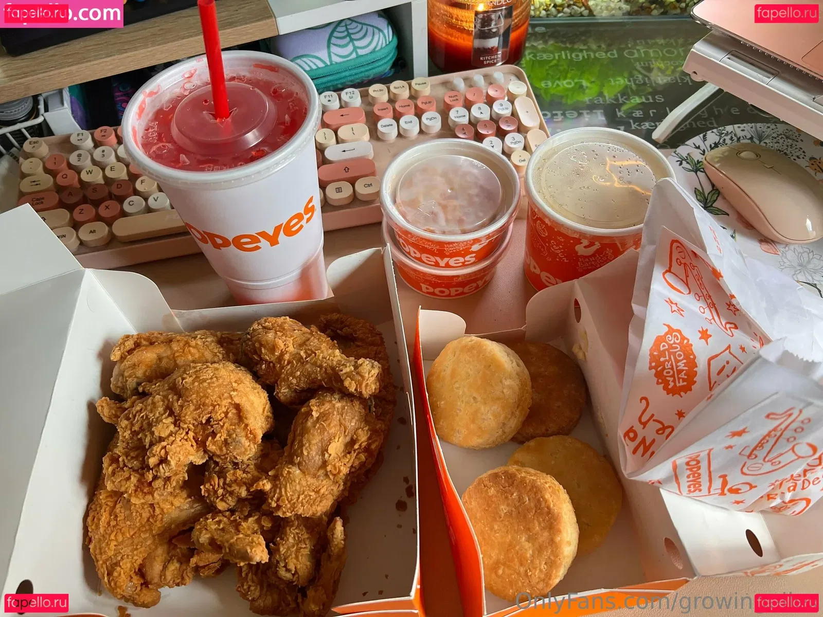 growingellex Onlyfans Photo Gallery 