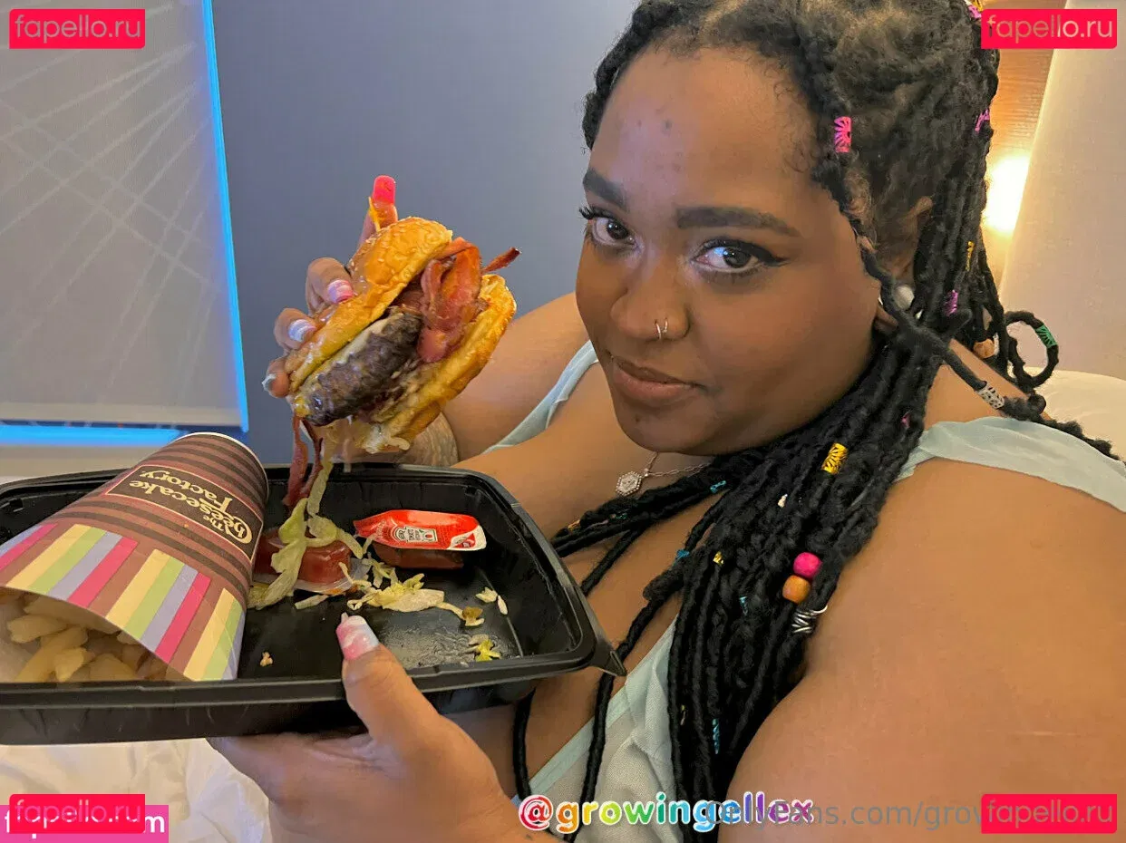 growingellex Onlyfans Photo Gallery 