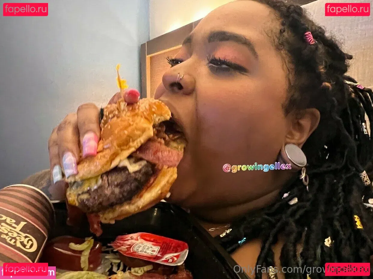 growingellex Onlyfans Photo Gallery 