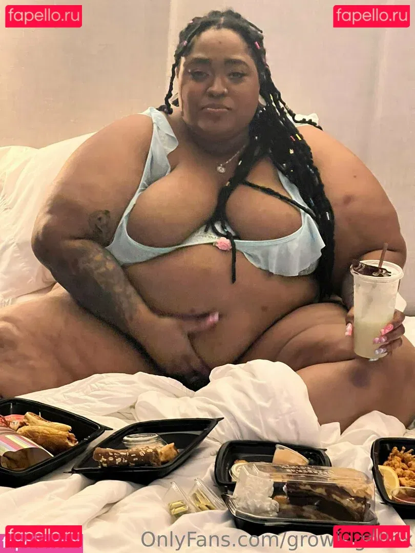 growingellex Onlyfans Photo Gallery 