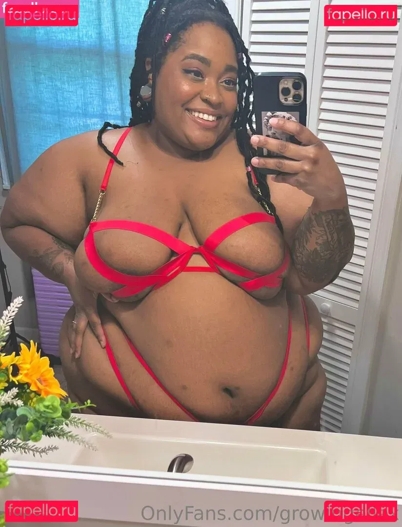 growingellex Onlyfans Photo Gallery 