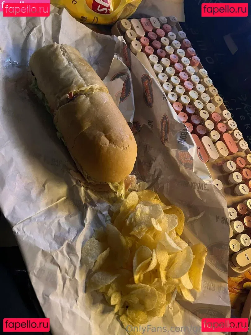 growingellex Onlyfans Photo Gallery 