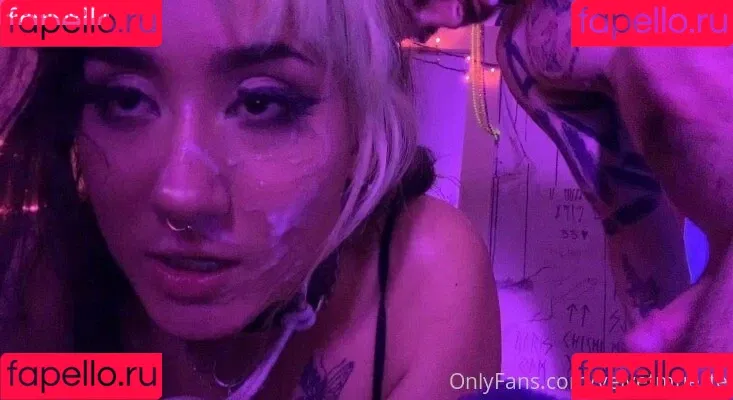 velvetmuerte Onlyfans Photo Gallery 