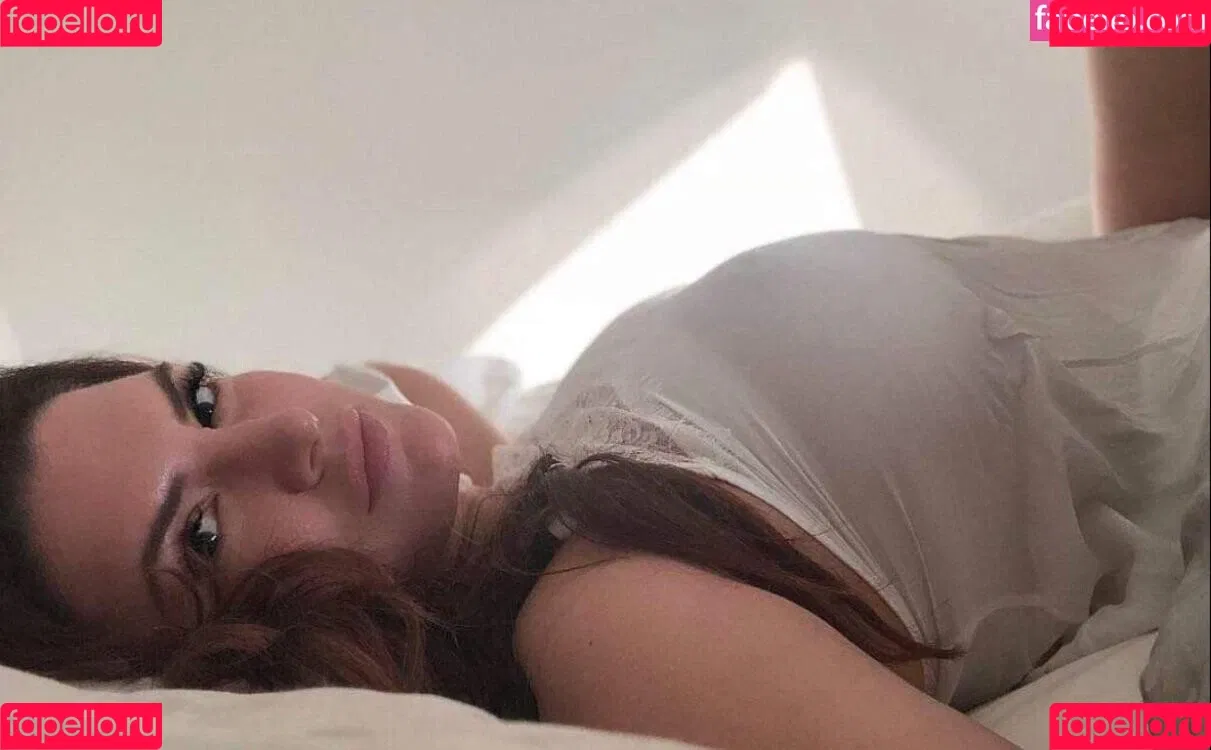 Gina Carano Onlyfans Photo Gallery 