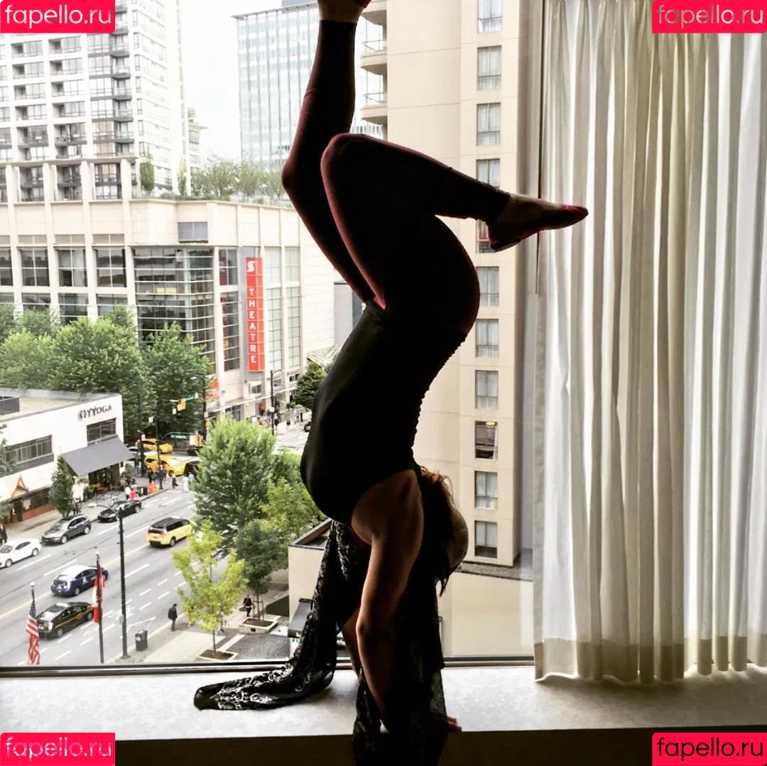 Gina Carano Onlyfans Photo Gallery 