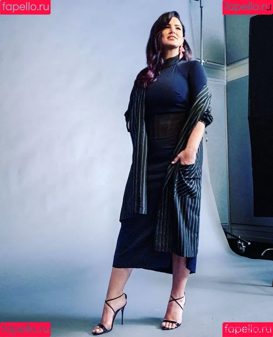 Gina Carano Onlyfans Photo Gallery 