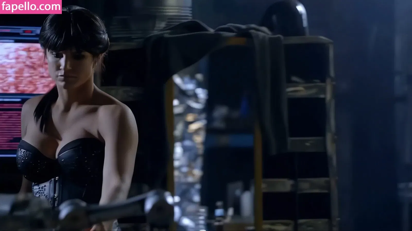 Gina Carano Onlyfans Photo Gallery 