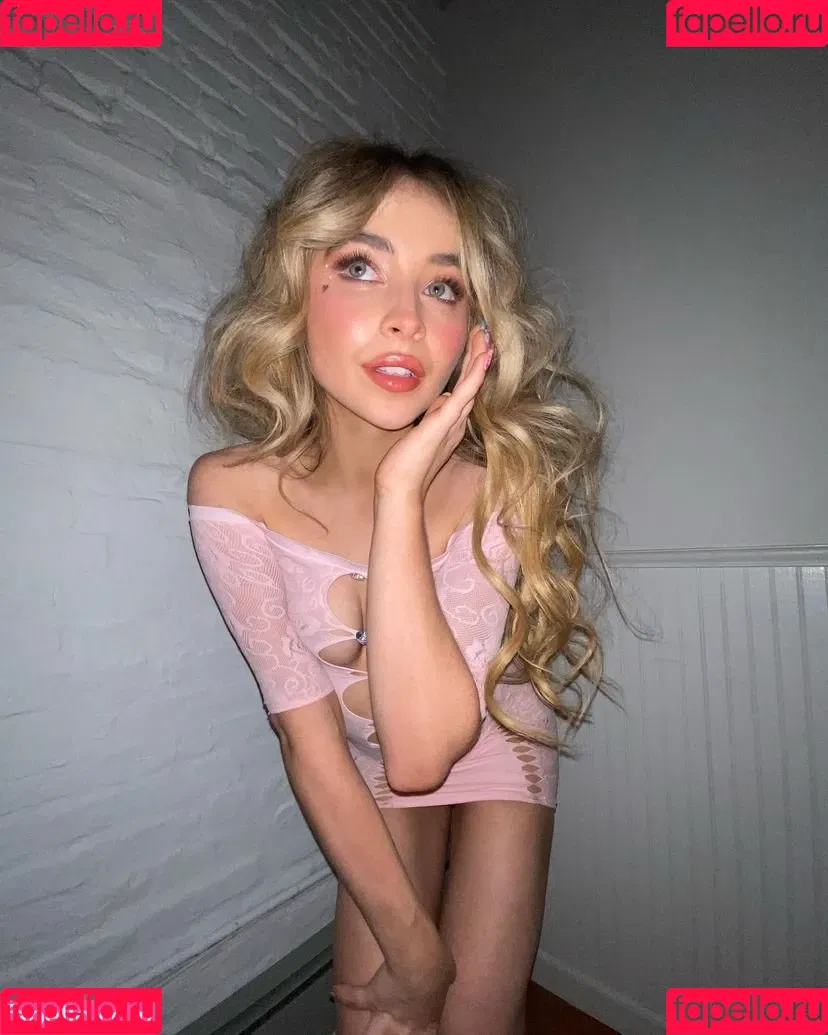 Sabrina Carpenter Onlyfans Photo Gallery 