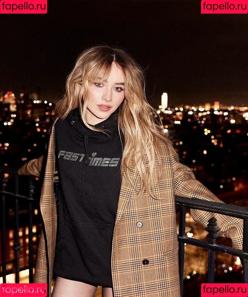 Sabrina Carpenter Onlyfans Photo Gallery 