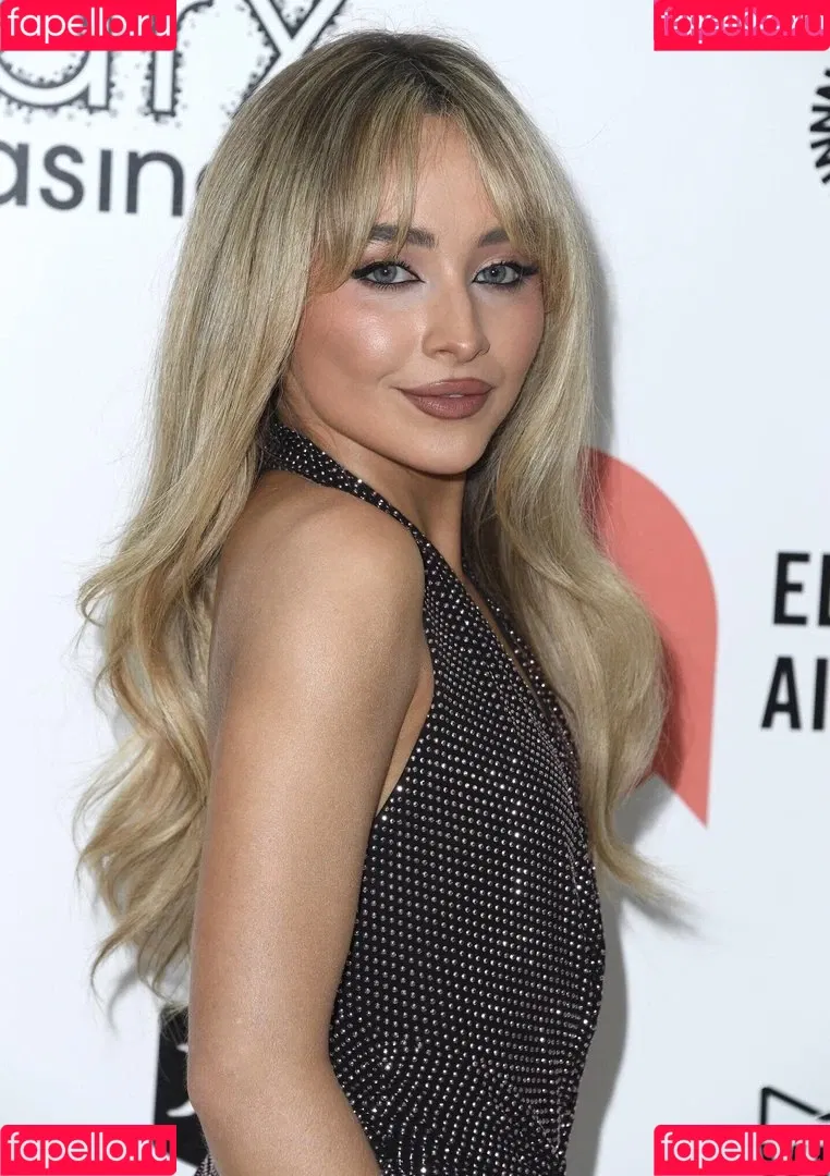Sabrina Carpenter Onlyfans Photo Gallery 