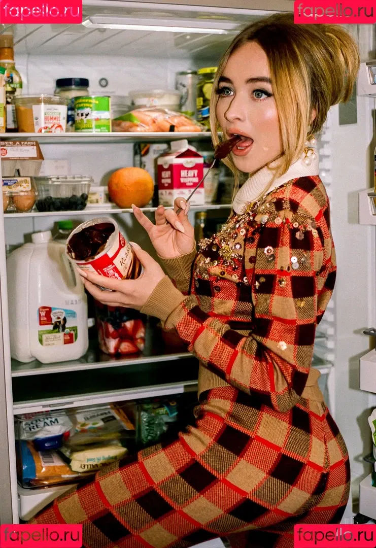 Sabrina Carpenter Onlyfans Photo Gallery 