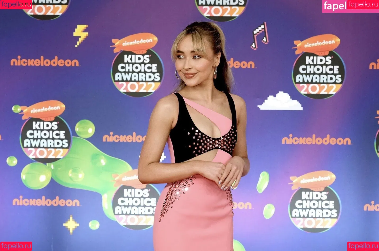 Sabrina Carpenter Onlyfans Photo Gallery 