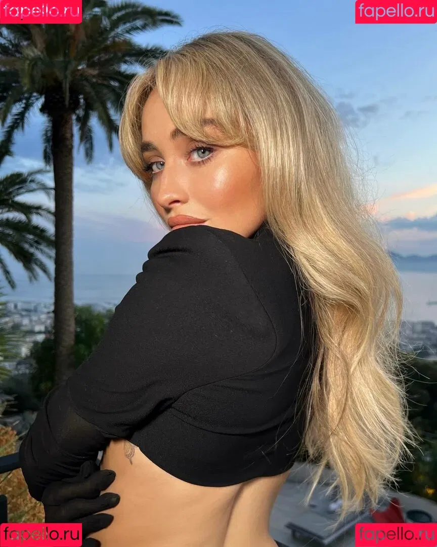 Sabrina Carpenter Onlyfans Photo Gallery 