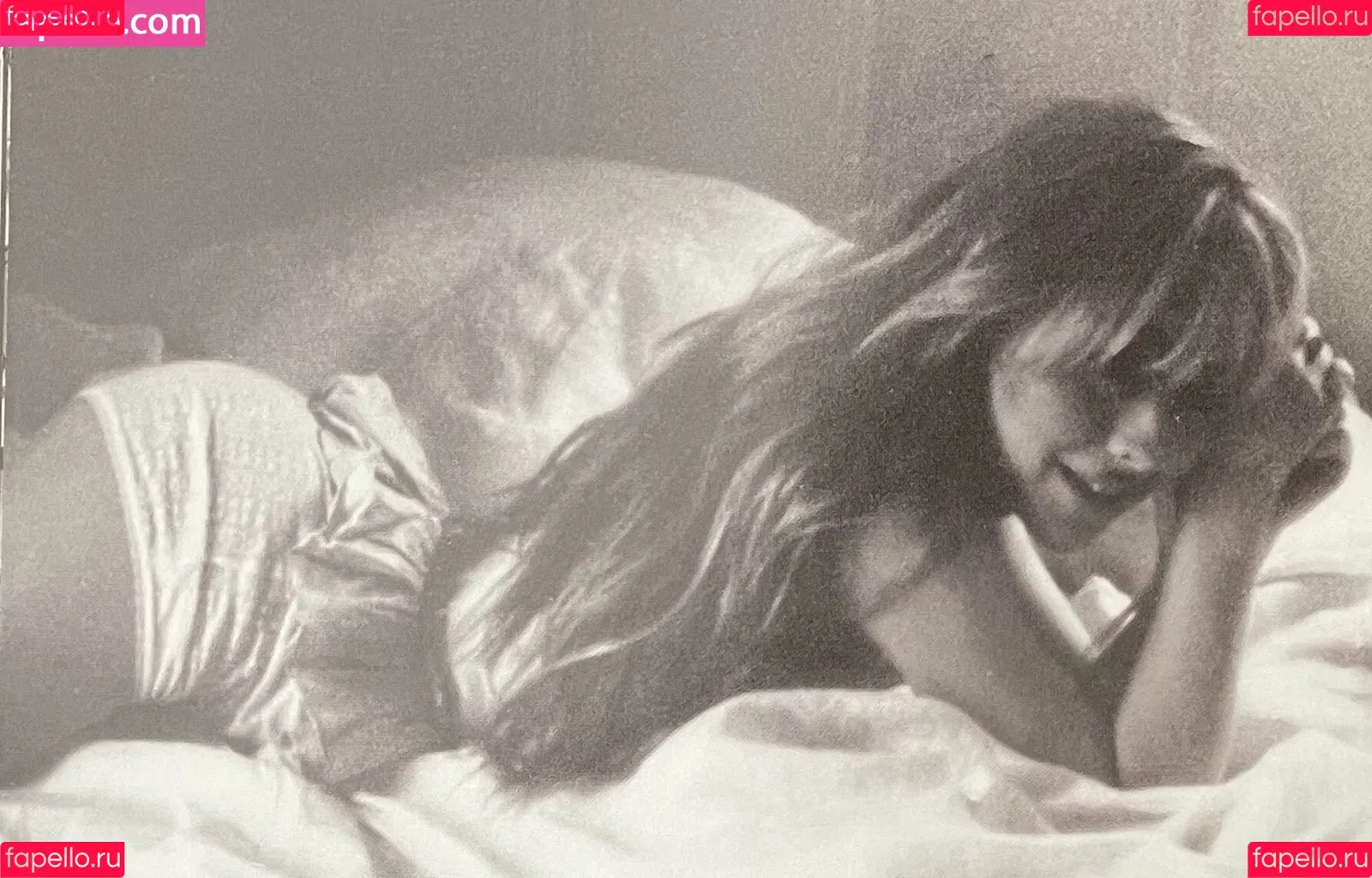 Sabrina Carpenter Onlyfans Photo Gallery 