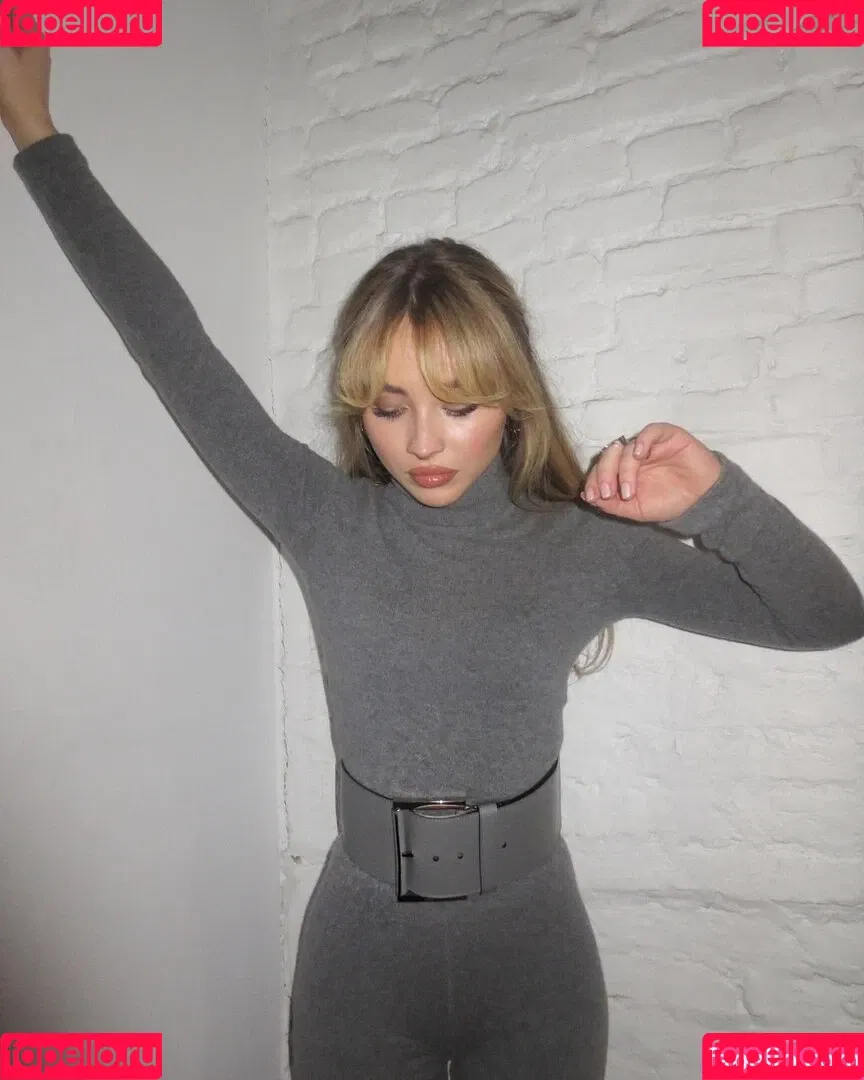 Sabrina Carpenter Onlyfans Photo Gallery 