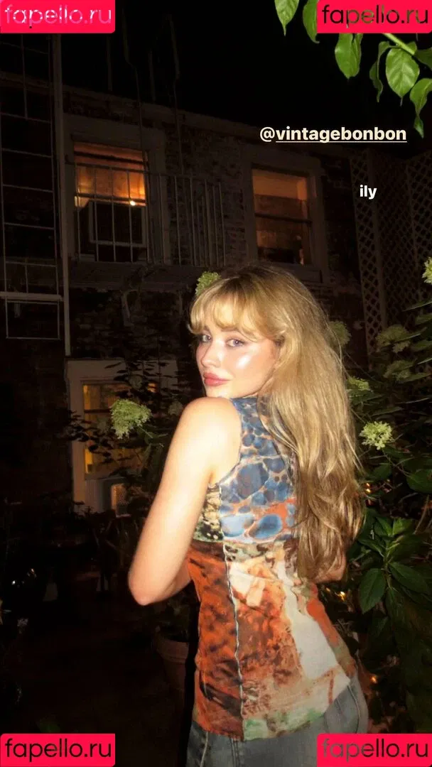 Sabrina Carpenter Onlyfans Photo Gallery 