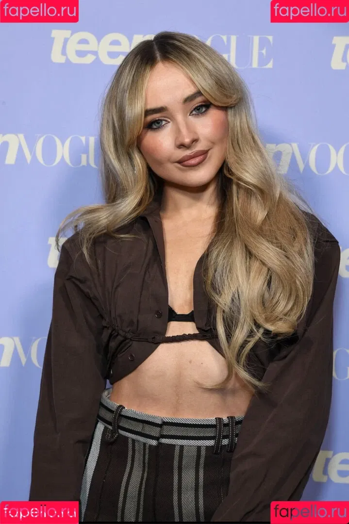 Sabrina Carpenter Onlyfans Photo Gallery 