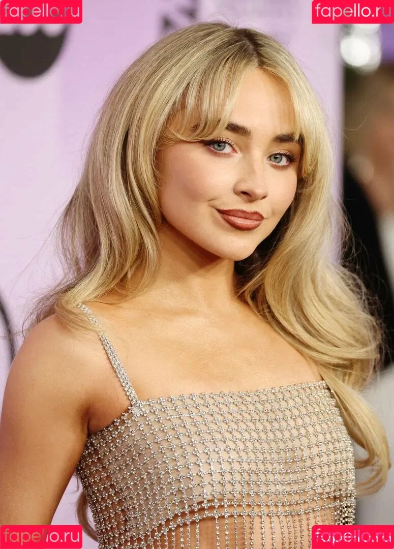 Sabrina Carpenter Onlyfans Photo Gallery 