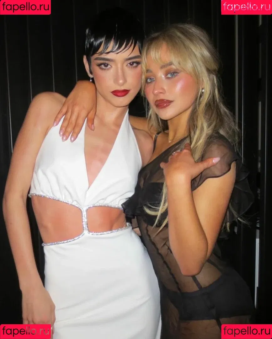 Sabrina Carpenter Onlyfans Photo Gallery 