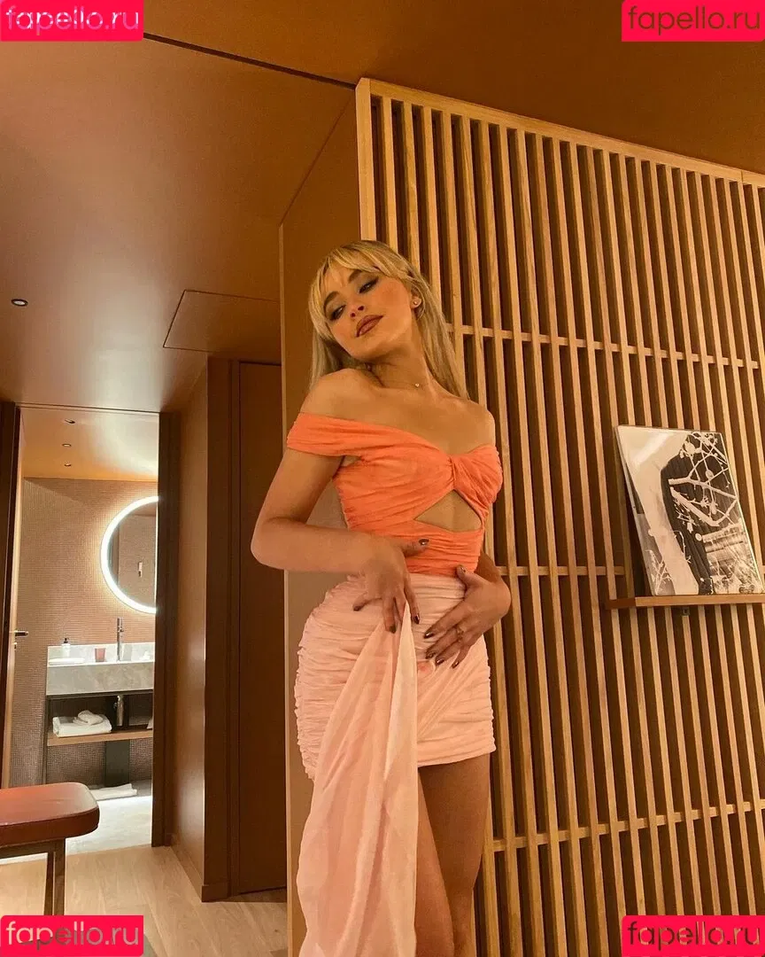 Sabrina Carpenter Onlyfans Photo Gallery 