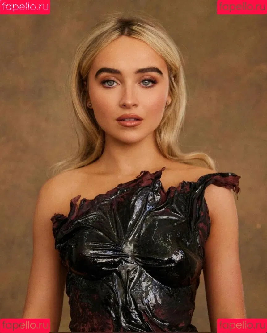 Sabrina Carpenter Onlyfans Photo Gallery 