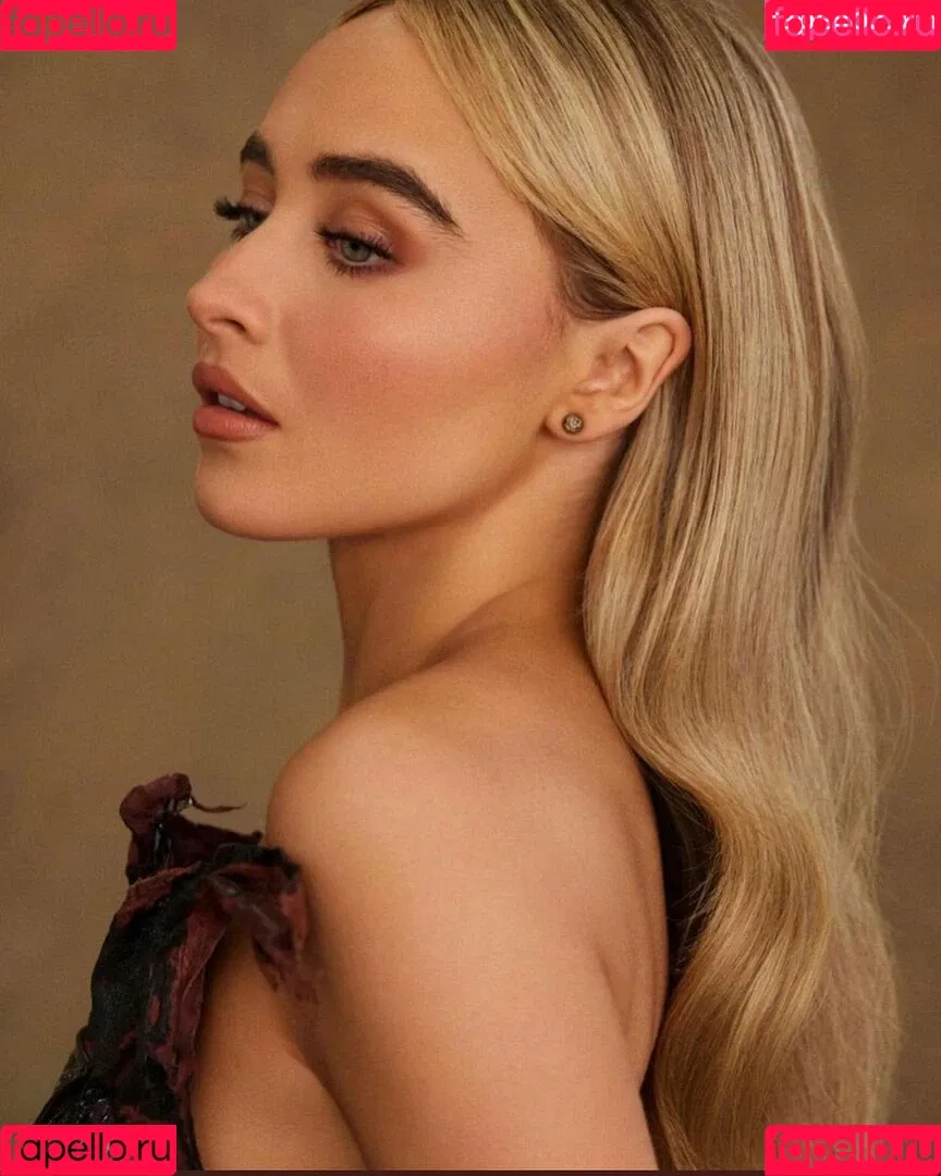 Sabrina Carpenter Onlyfans Photo Gallery 