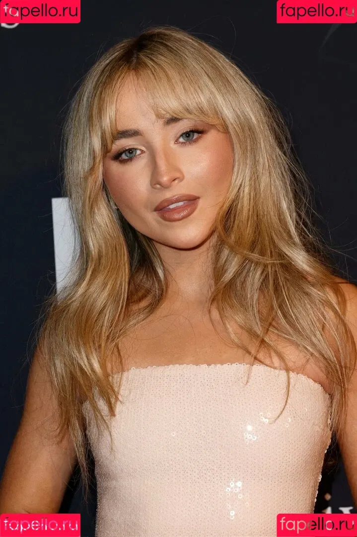 Sabrina Carpenter Onlyfans Photo Gallery 