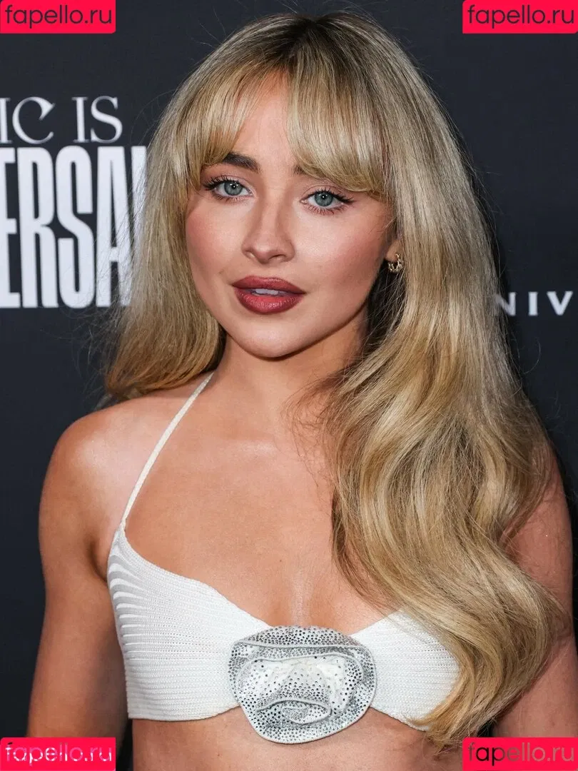 Sabrina Carpenter Onlyfans Photo Gallery 