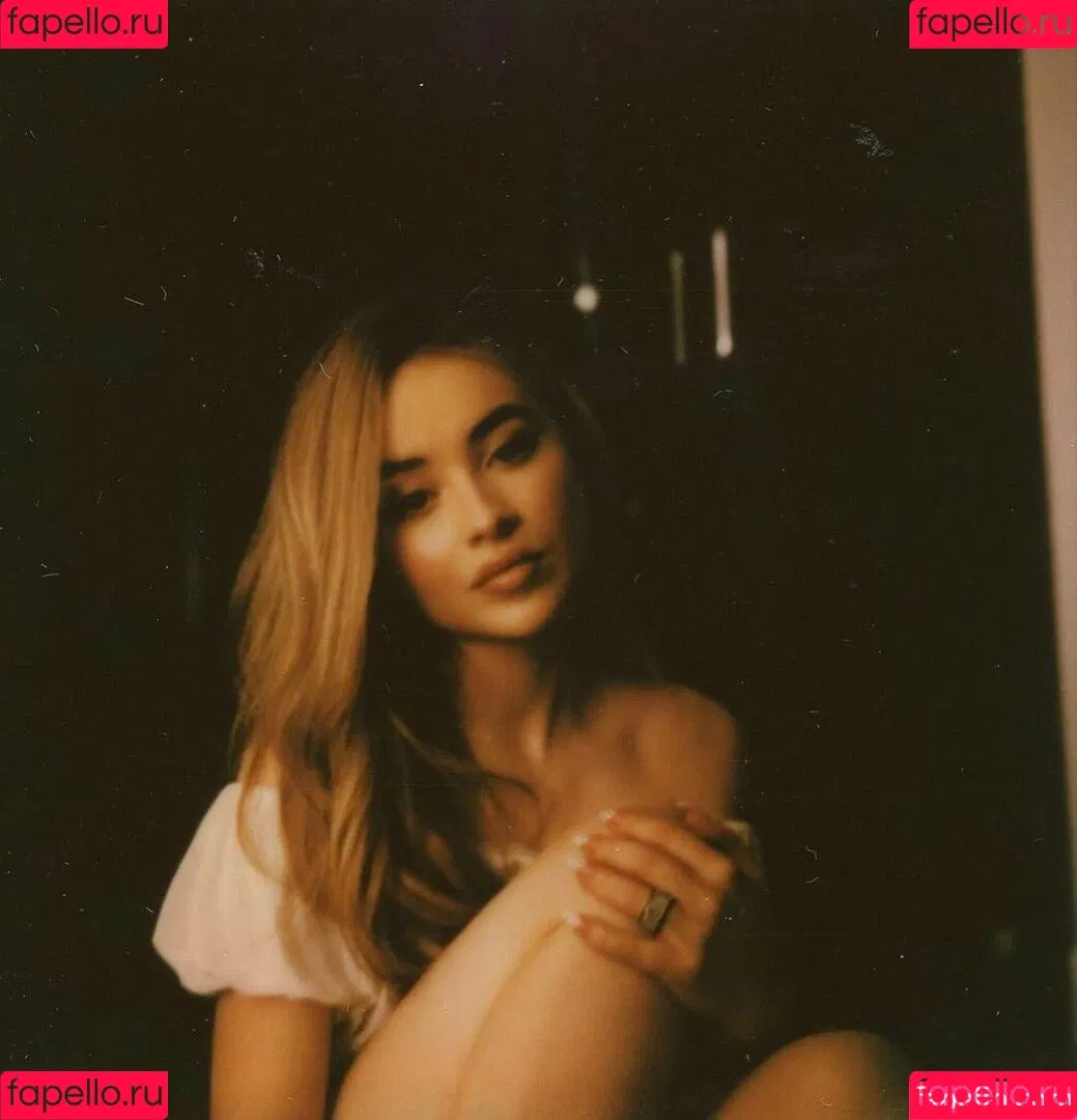 Sabrina Carpenter Onlyfans Photo Gallery 