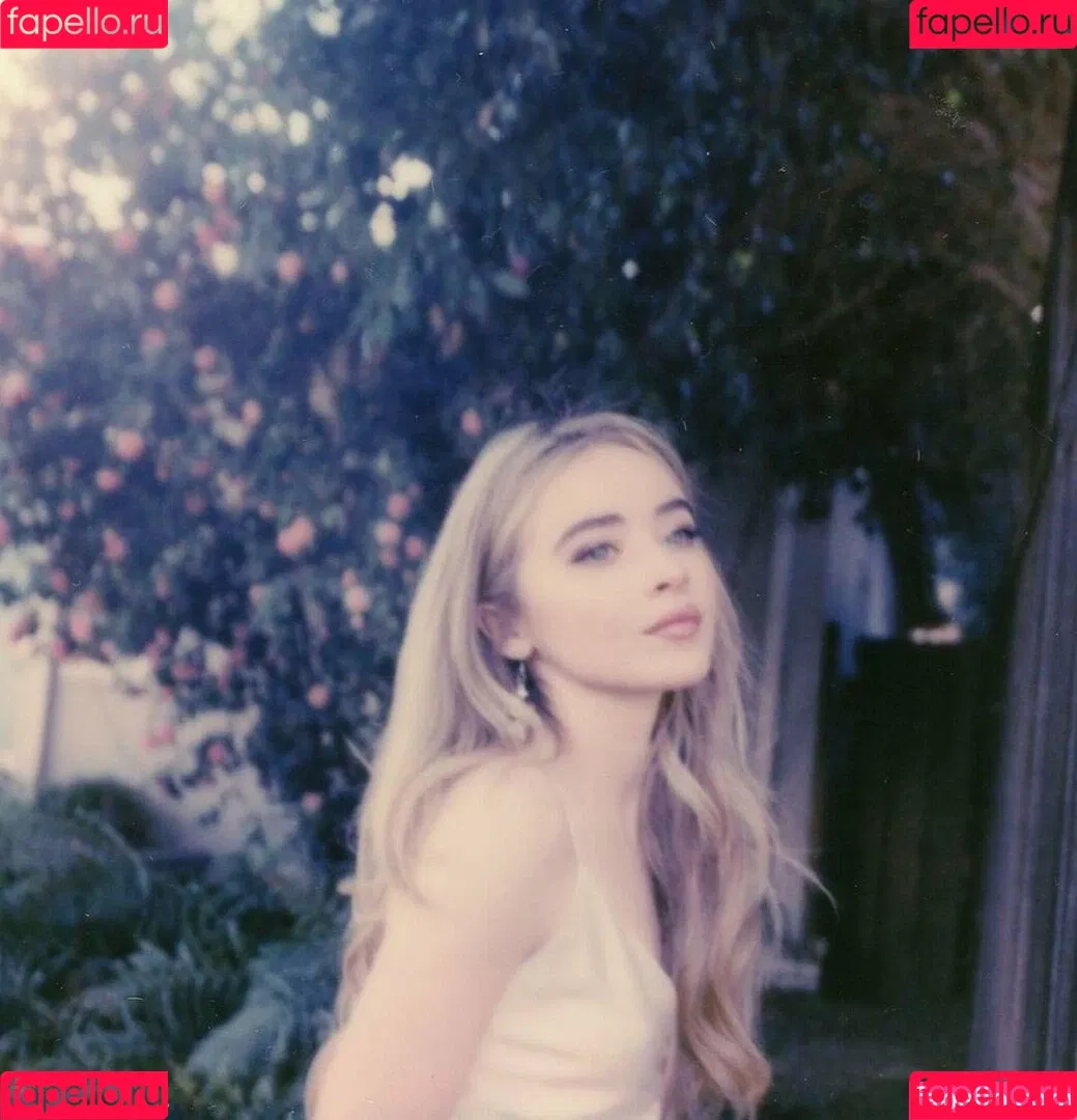 Sabrina Carpenter Onlyfans Photo Gallery 