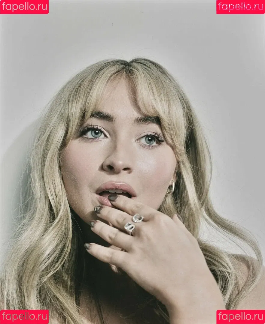 Sabrina Carpenter Onlyfans Photo Gallery 