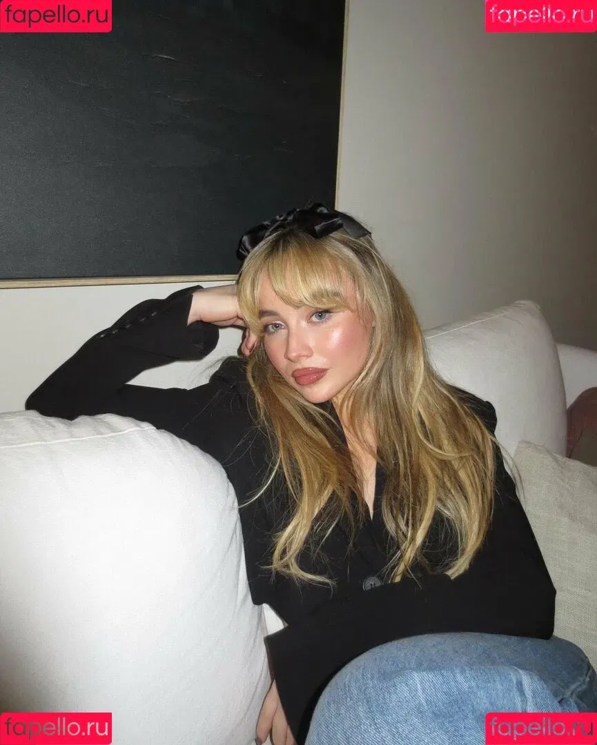 Sabrina Carpenter Onlyfans Photo Gallery 
