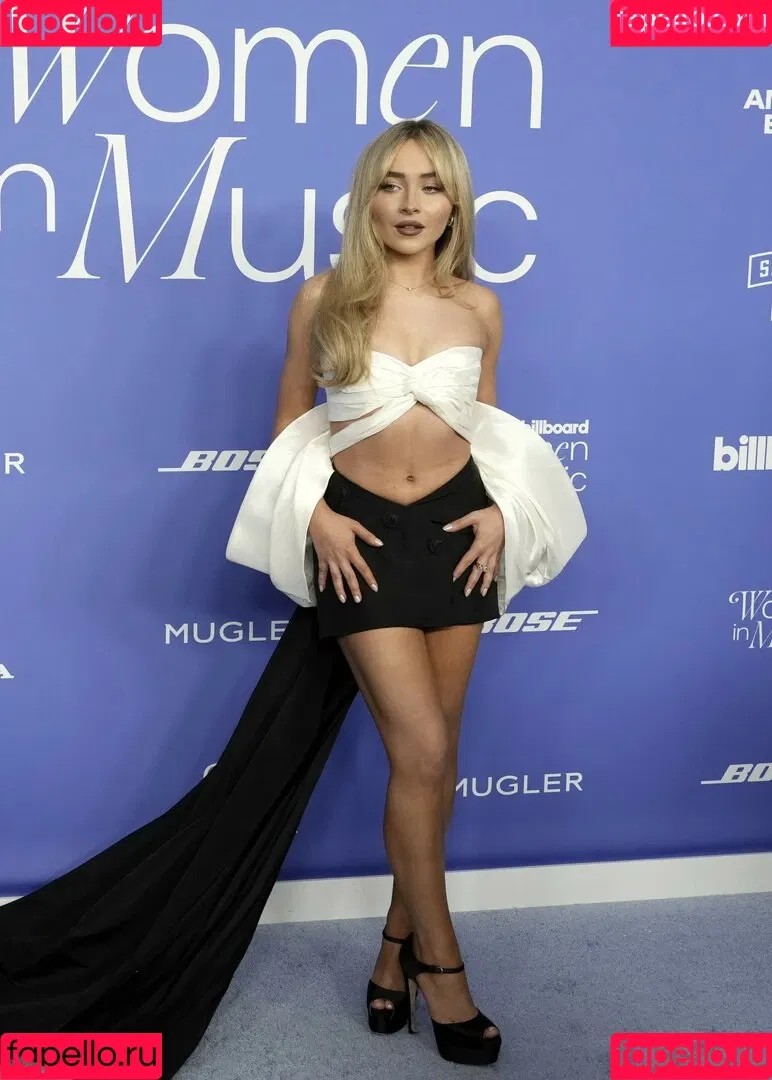 Sabrina Carpenter Onlyfans Photo Gallery 