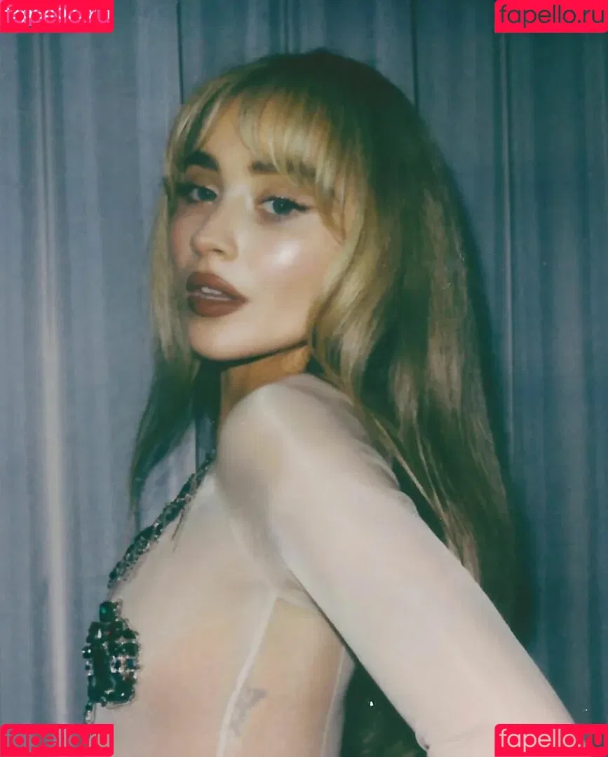 Sabrina Carpenter Onlyfans Photo Gallery 