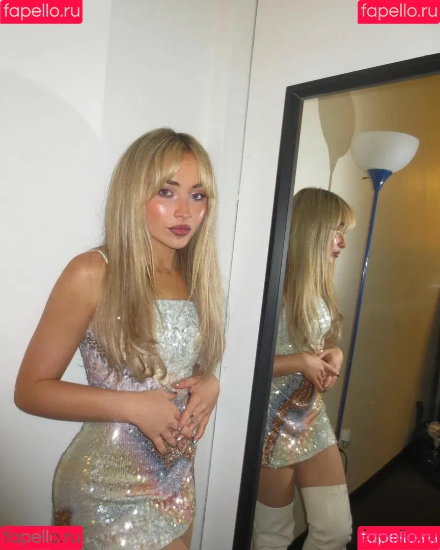 Sabrina Carpenter Onlyfans Photo Gallery 