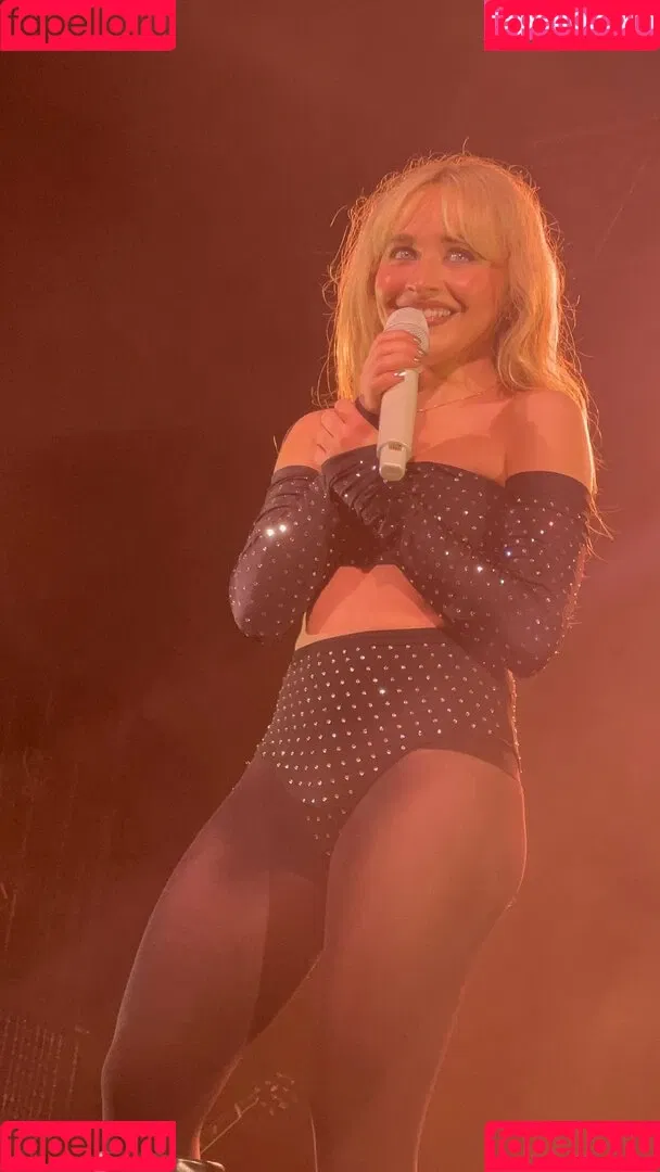 Sabrina Carpenter Onlyfans Photo Gallery 