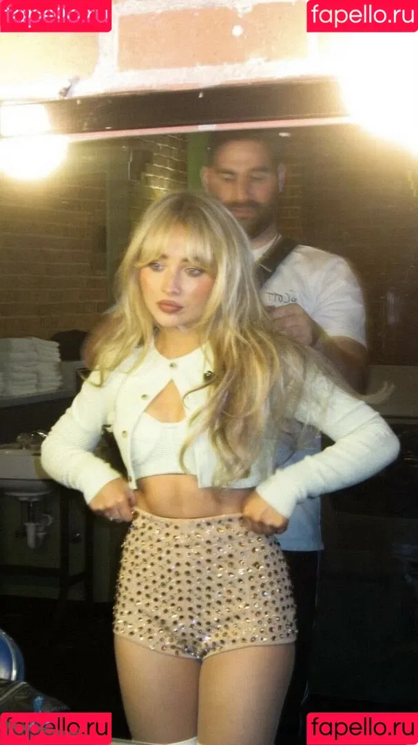 Sabrina Carpenter Onlyfans Photo Gallery 