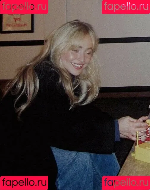 Sabrina Carpenter Onlyfans Photo Gallery 