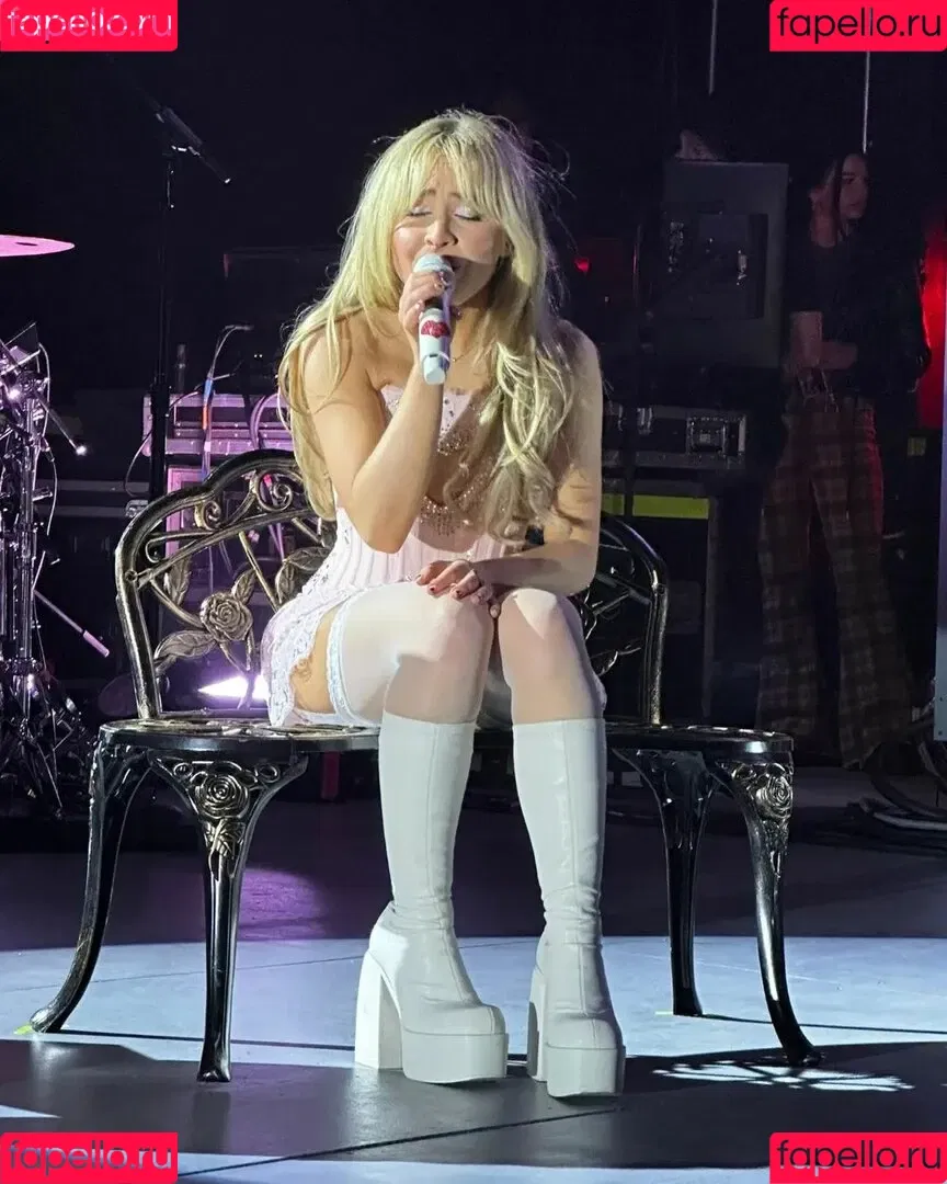Sabrina Carpenter Onlyfans Photo Gallery 