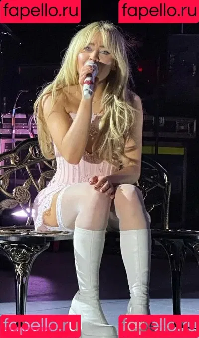 Sabrina Carpenter Onlyfans Photo Gallery 