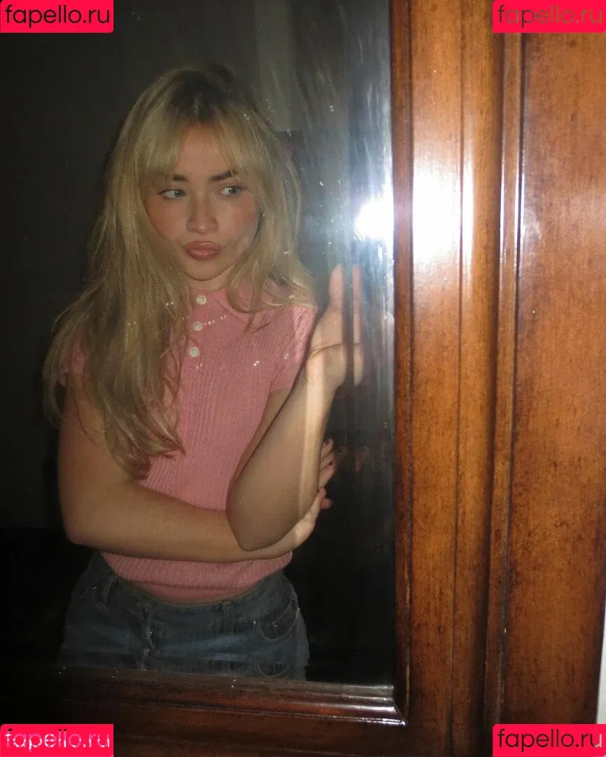 Sabrina Carpenter Onlyfans Photo Gallery 