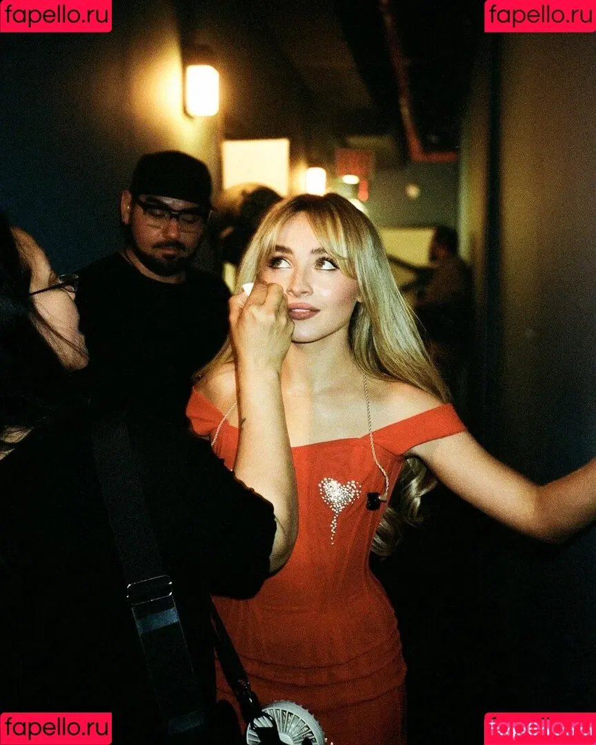 Sabrina Carpenter Onlyfans Photo Gallery 