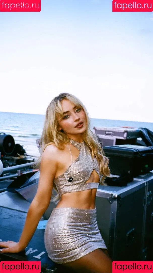 Sabrina Carpenter Onlyfans Photo Gallery 