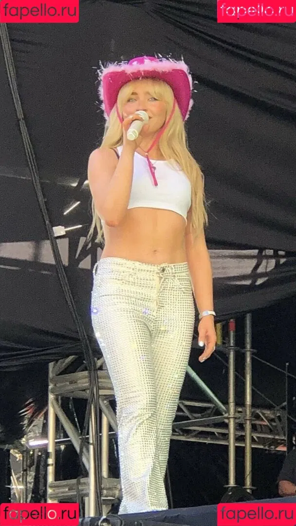 Sabrina Carpenter Onlyfans Photo Gallery 